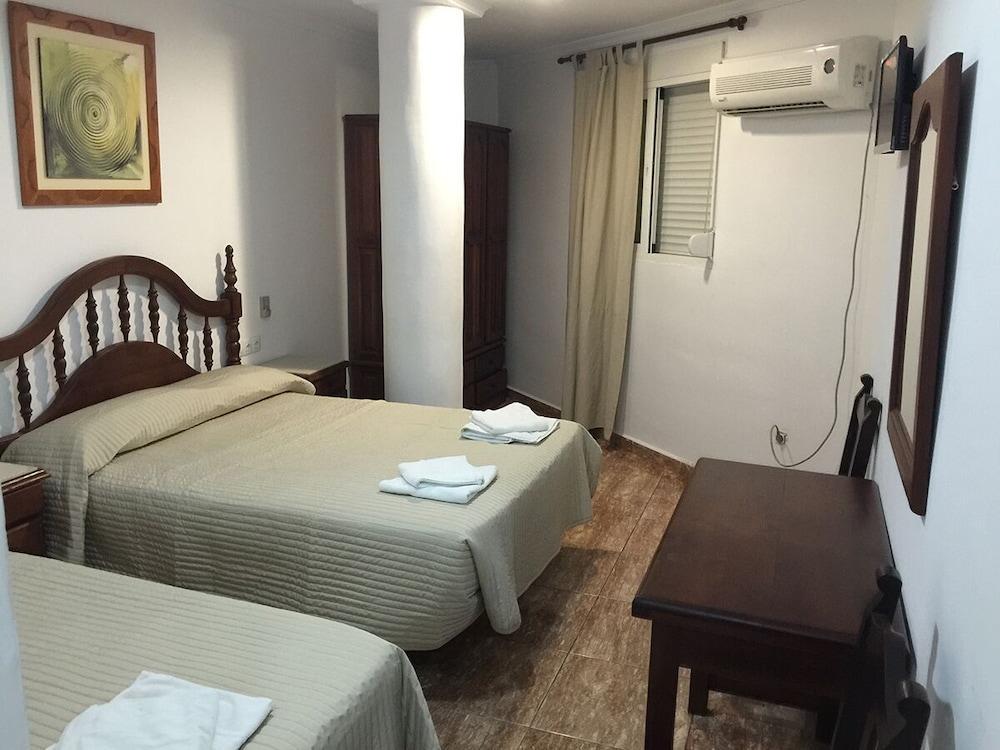 Hotel Manantiales Torremolinos Dış mekan fotoğraf