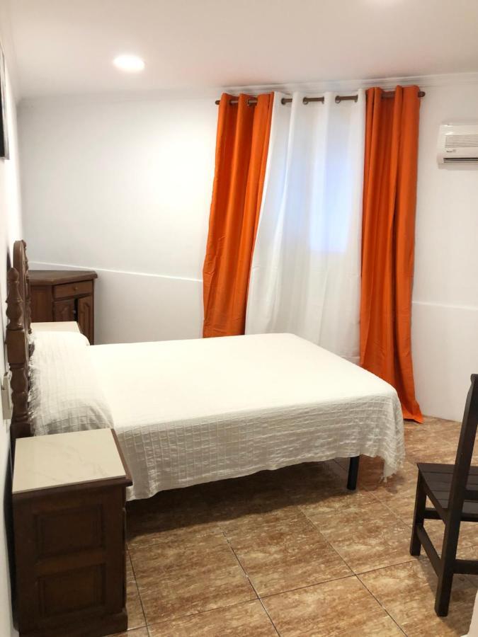 Hotel Manantiales Torremolinos Dış mekan fotoğraf