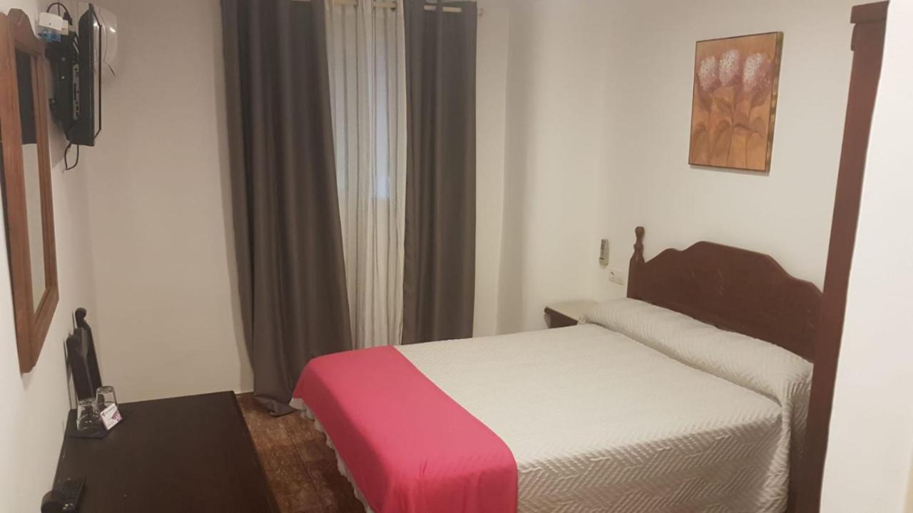 Hotel Manantiales Torremolinos Dış mekan fotoğraf